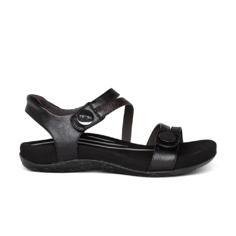 Playful Fashion Offers Aetrex Women's Jess - Black