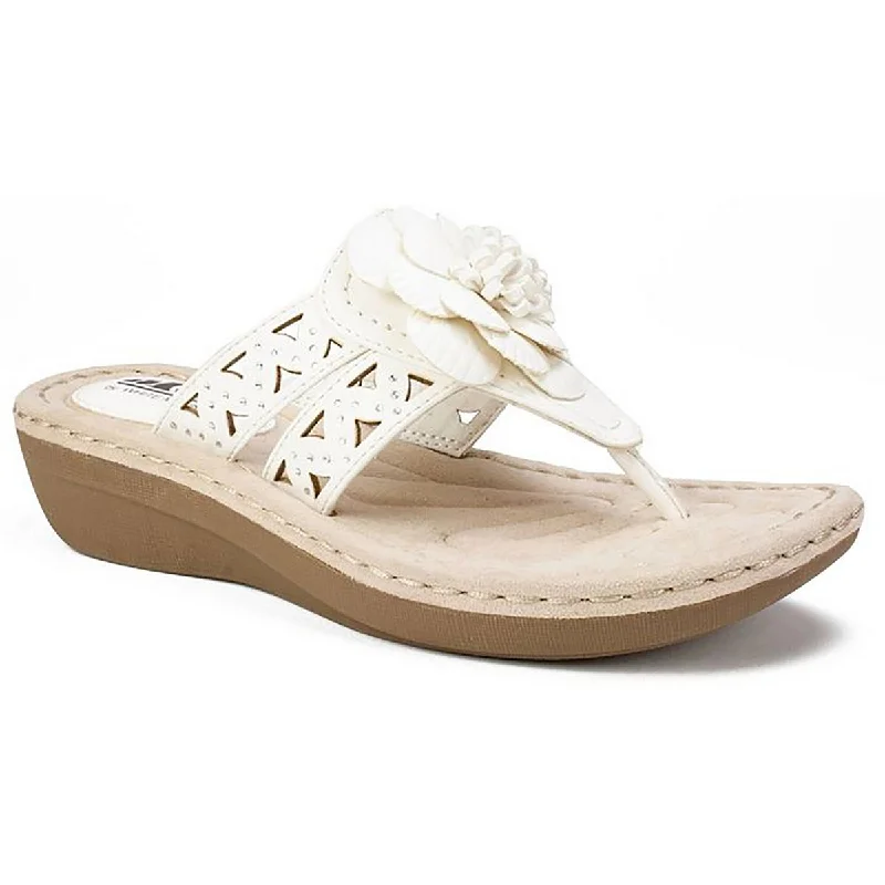 Cliffs by White Mountain Womens Cynthia Faux Leather Thong Wedge Sandals