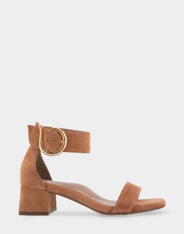 All-Season Shoes Deal Eliza