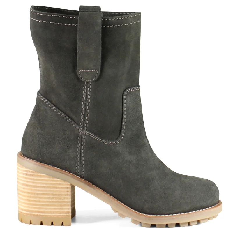 Snag Fabulous Fashion Bargains Khloee May Round Toe Pull On Boots