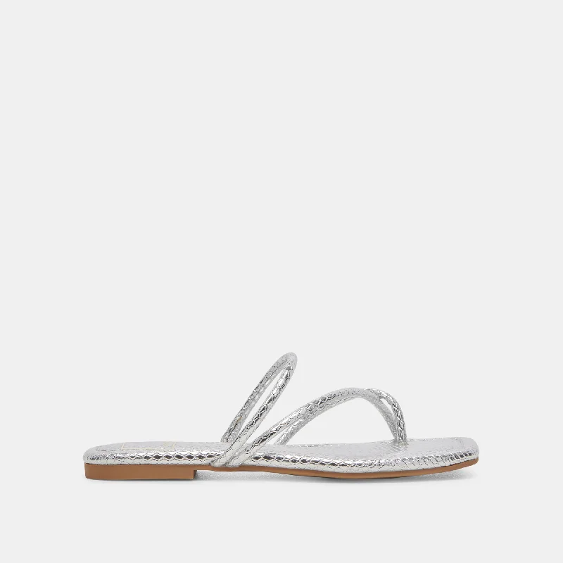 Fashion Deal LEANNA SANDALS SILVER EMBOSSED STELLA