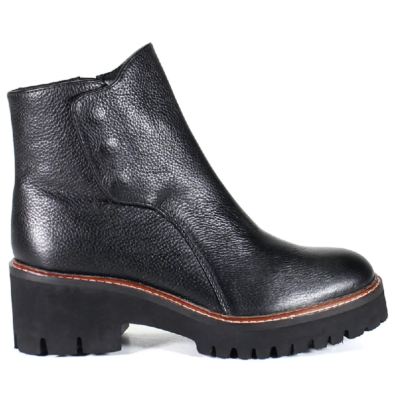 Early Bird Offer Light Pier Round Toe Pull On Boots