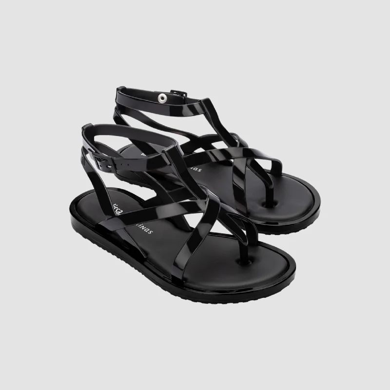Fashion-Forward Women's Shoes MELISSA CANCUN + SALINAS AD