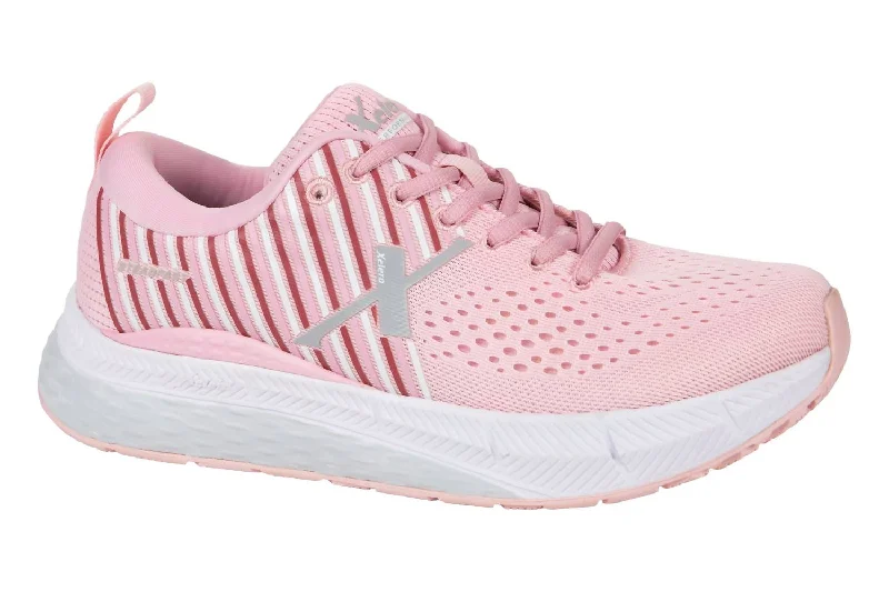 Women’S Steadfast Sneakers In Pink