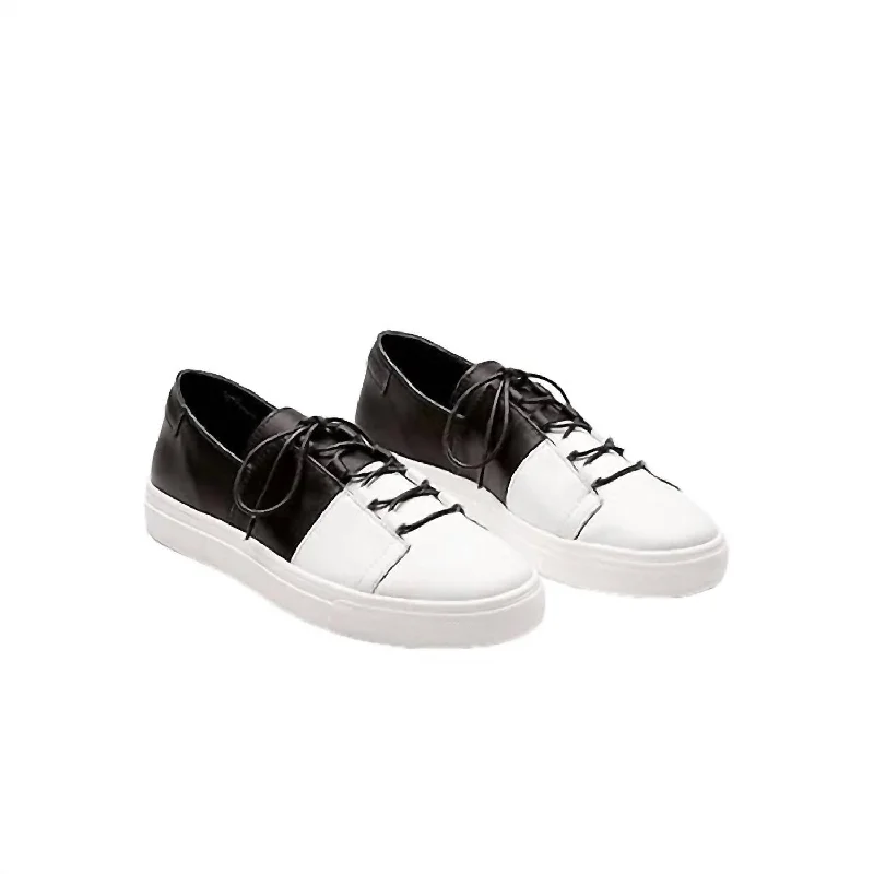 Women's Clio Sneakers In Black