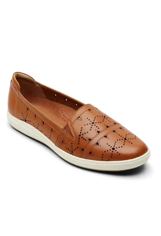 Season Offer Bailee Slip On - Wide In Tan