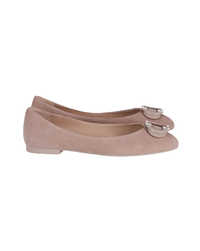 Women's Breathable Flats Stuart Weitzman Ballet Flats in Cream Suede