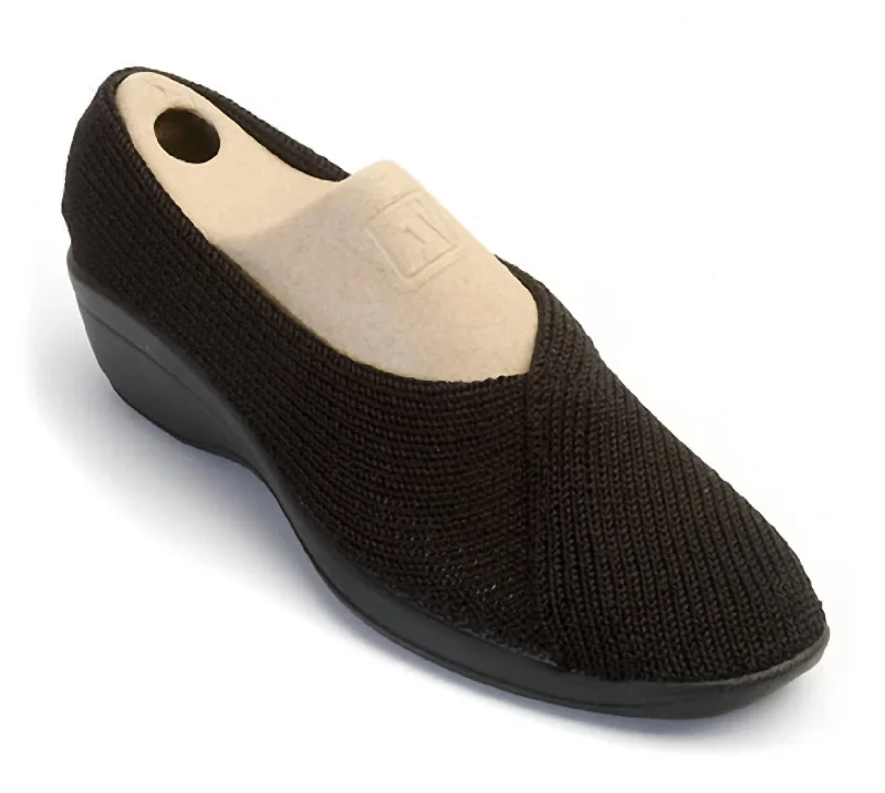 Hot Deals Women's Mailu Flat Shoes In Black