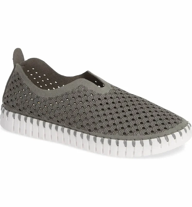 Comfortable Breathable Running Shoes Women's Tulip Slip-On Shoes In Grey