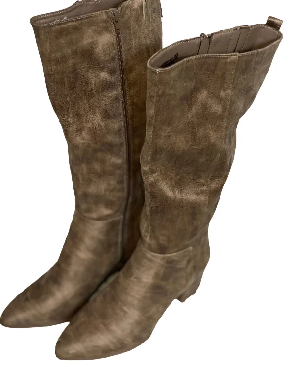 Women's Infinite Boot In Taupe