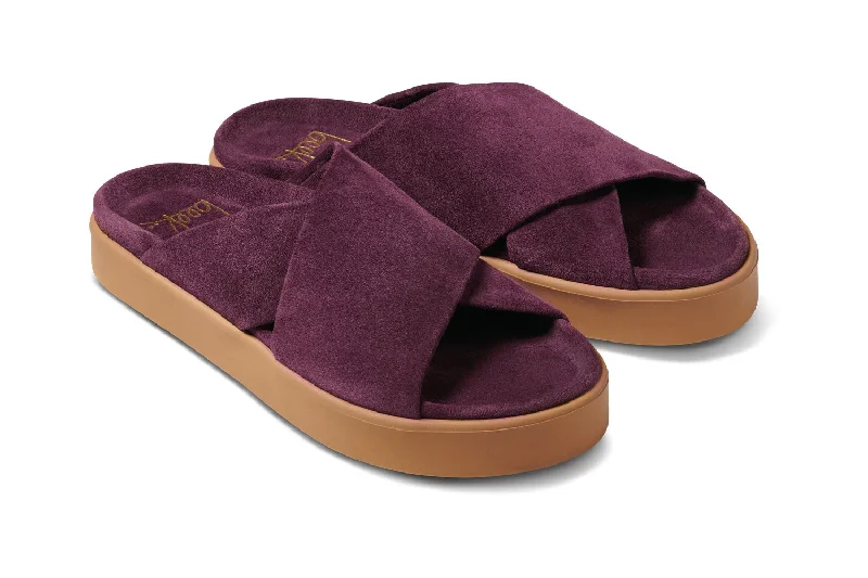 Huge Markdowns HEN - Plum