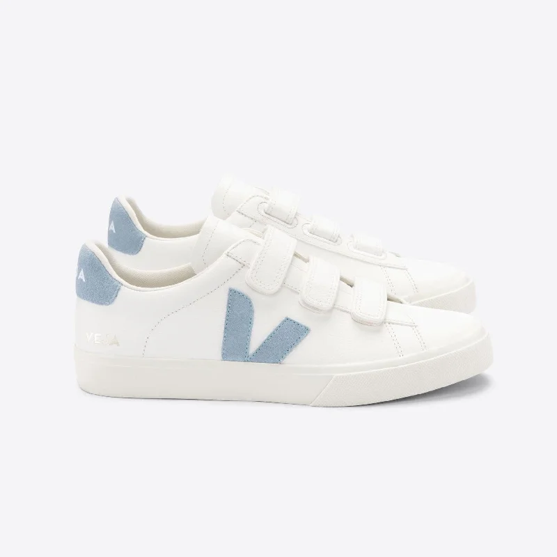 Exclusive Discount Recife Chromefree Sneaker (White + Steel)