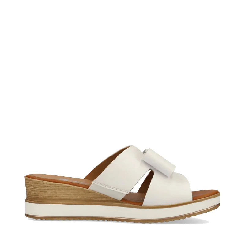 Break Fashion Norms Remonte Women's Jerilyn 56 Bow Slide Sandal in White